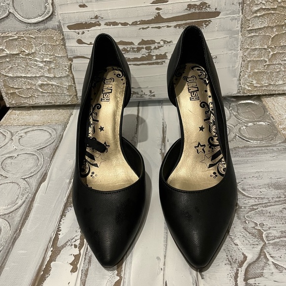 Black heels - Picture 2 of 4